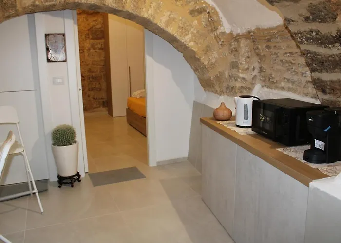 Bed & Breakfast Terragine 3*